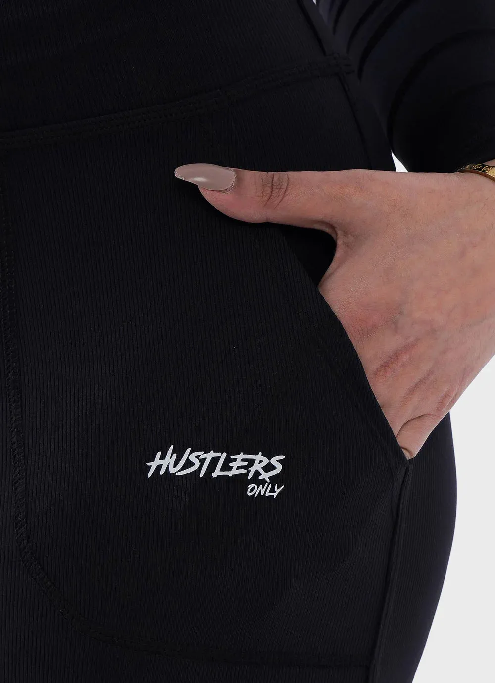 Adapt Flared Leggings - Black