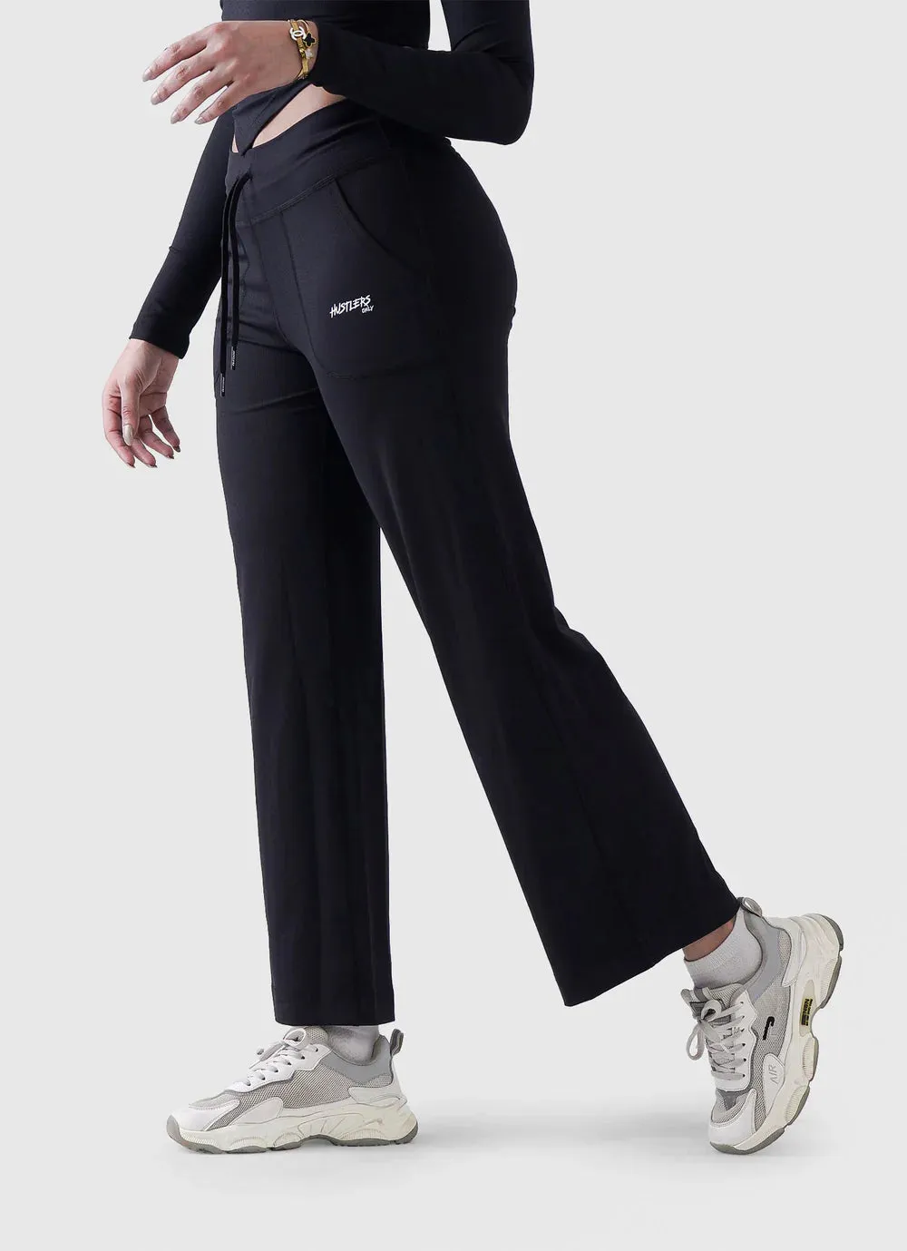 Adapt Flared Leggings - Black