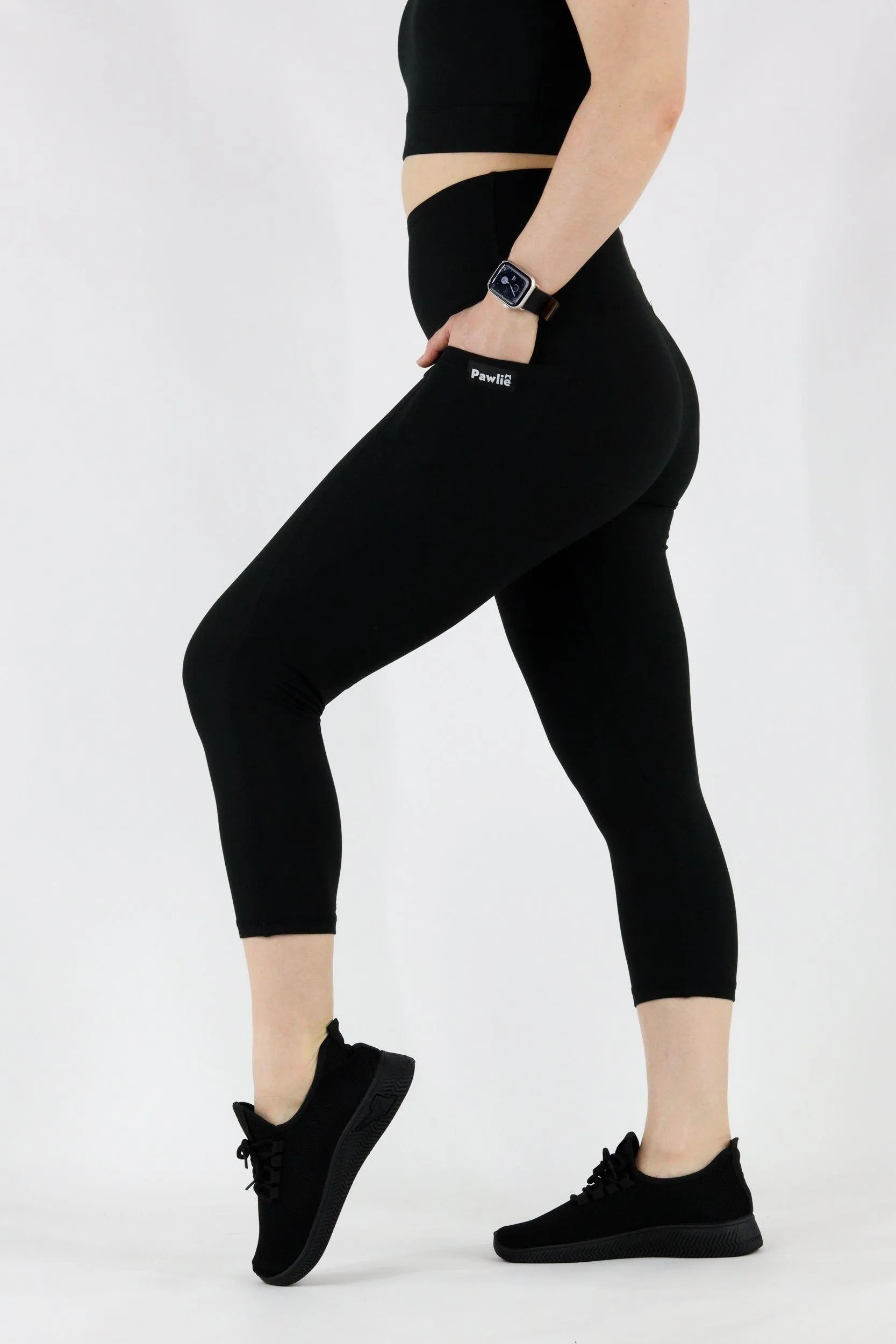 Black - Hybrid 2.0 - Leg Pockets - Capri Leggings