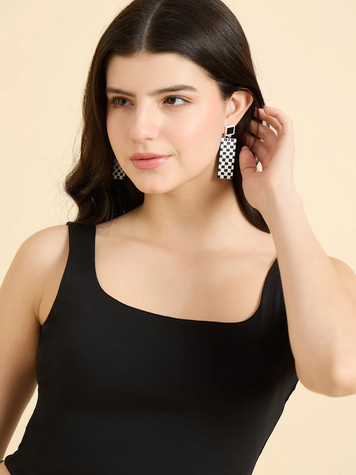 Black Square Neck Tank Top