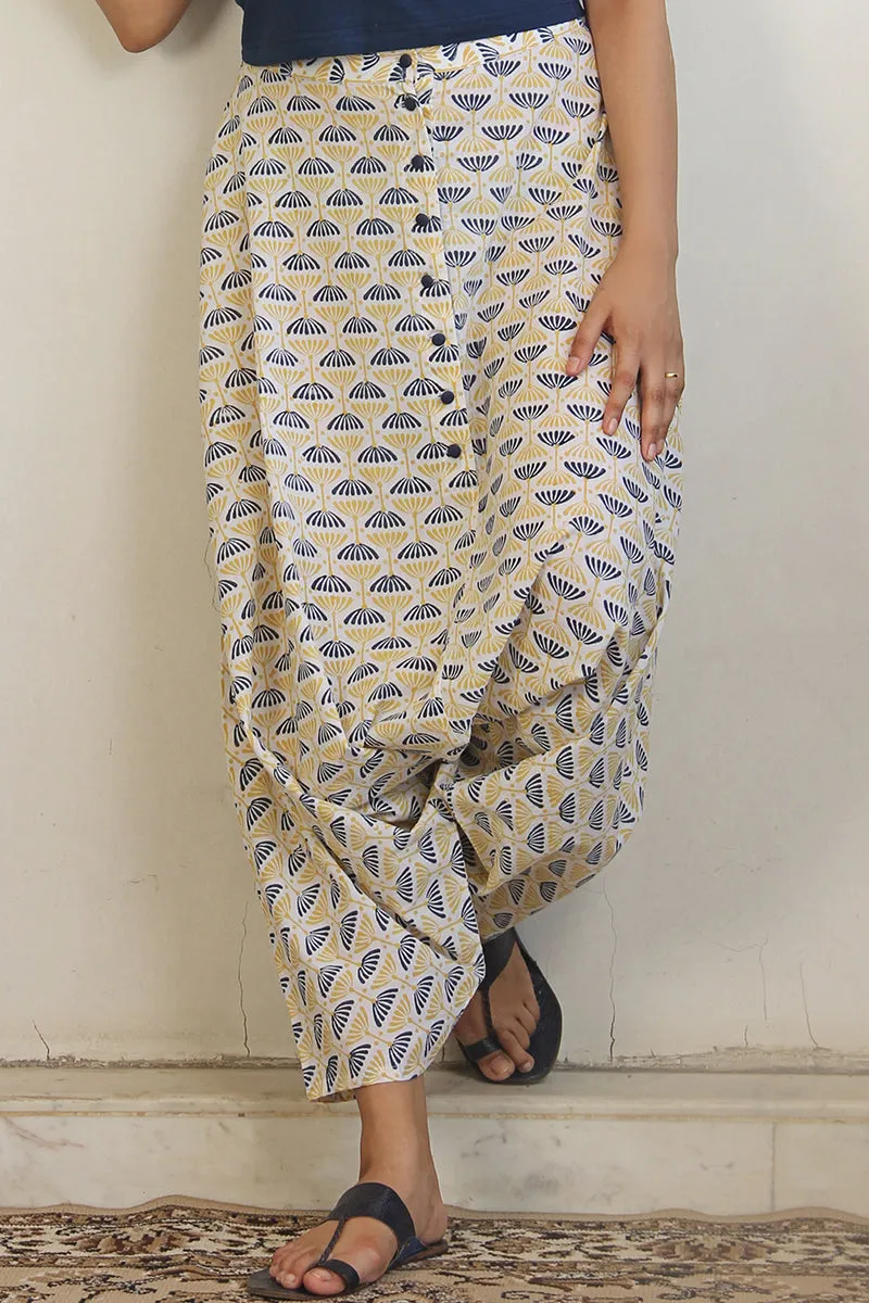 Block printed cotton harem pants in off-white