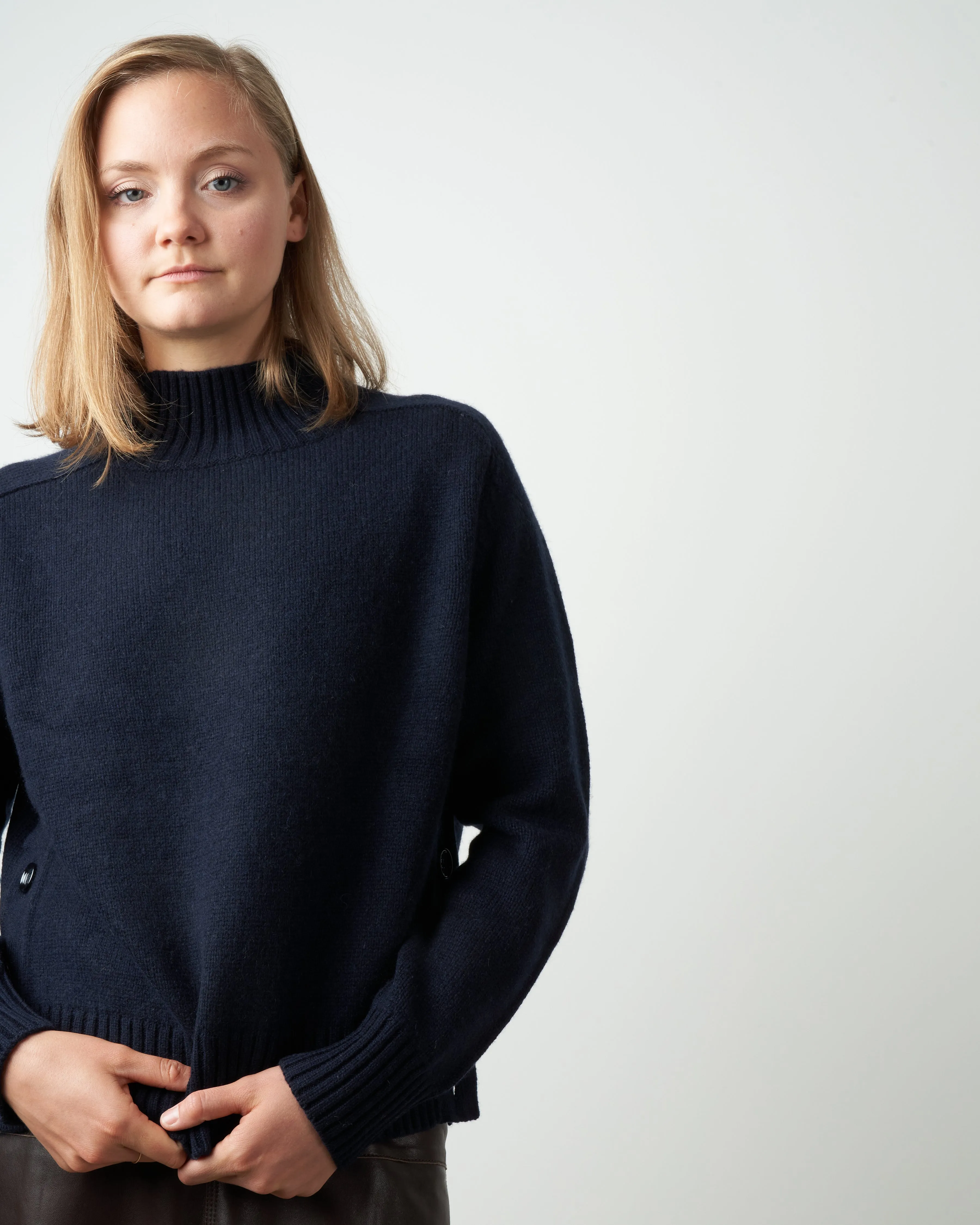 cropped mock with side buttons - deep night