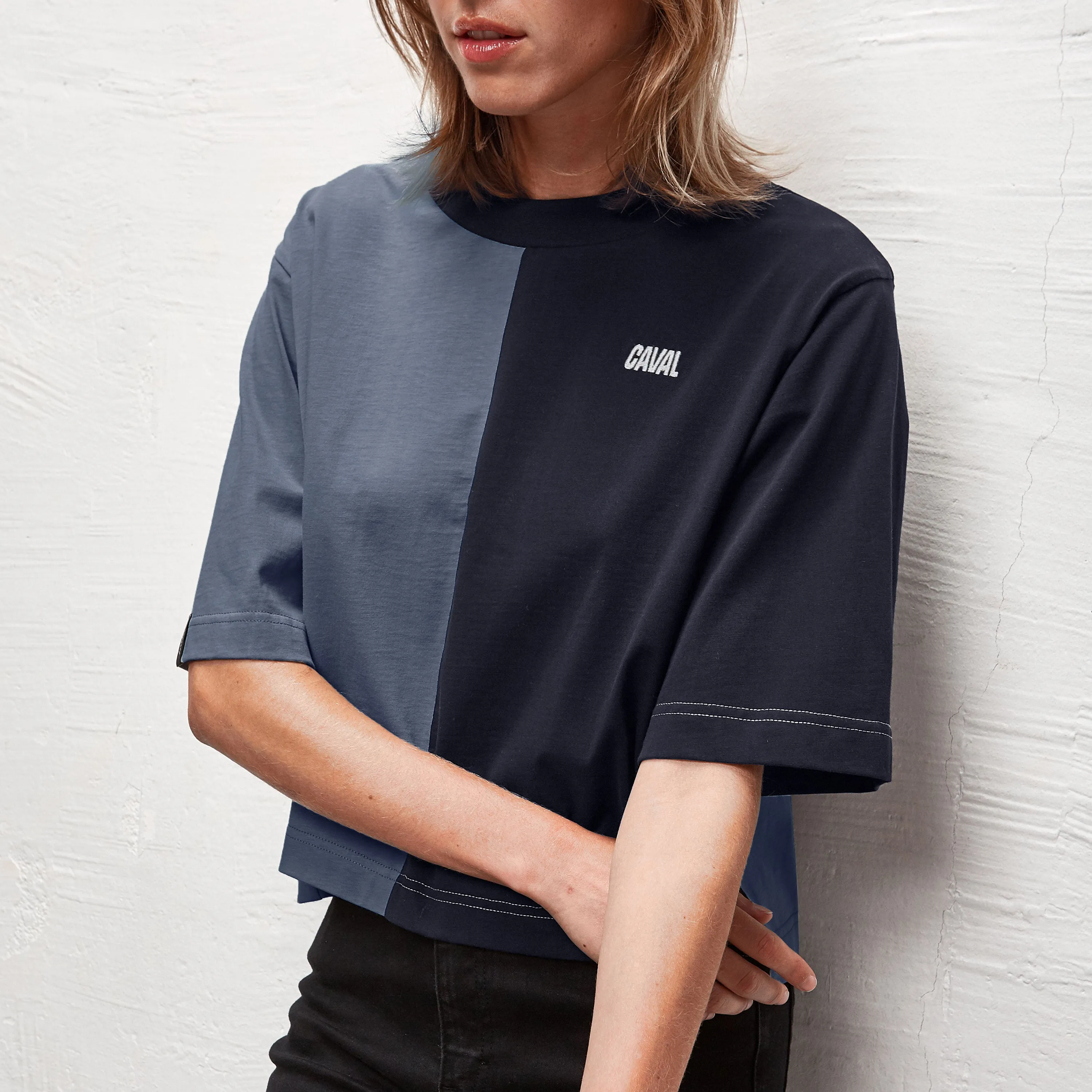 Cropped Split T-Shirt Blue