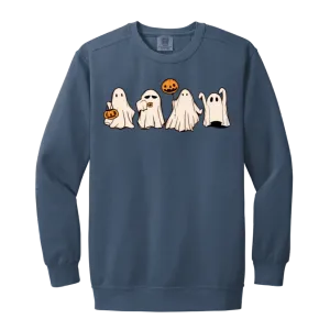 Cute Halloween Ghosts Crewneck Sweatshirt – Adorable Spooky Comfort Colors Pullover