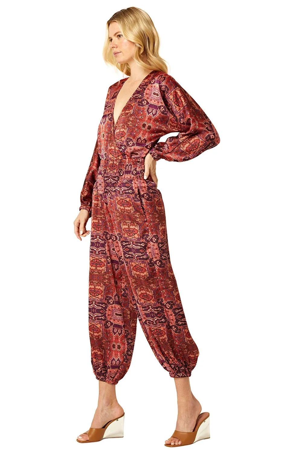 Darya Pant in Septima