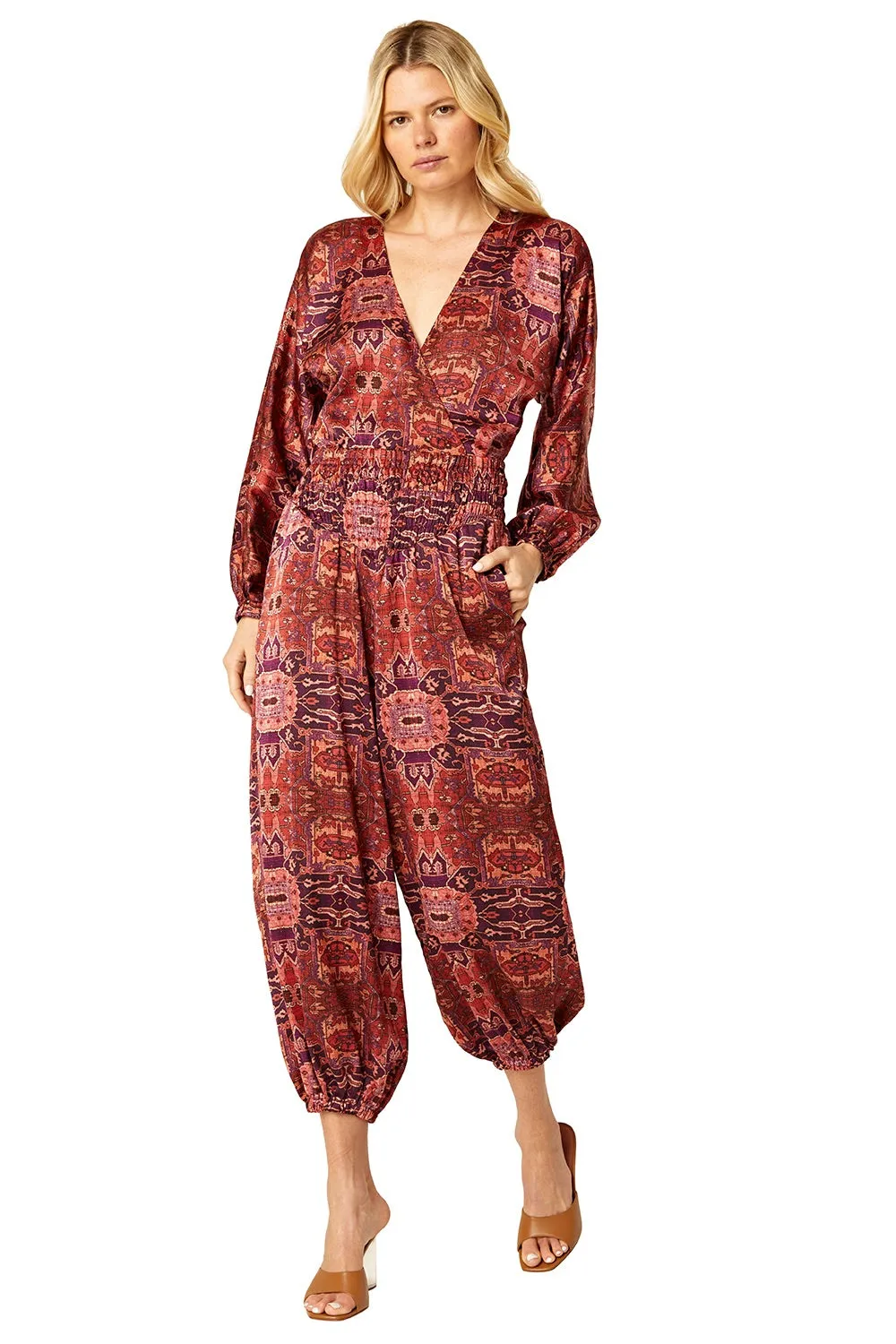 Darya Pant in Septima