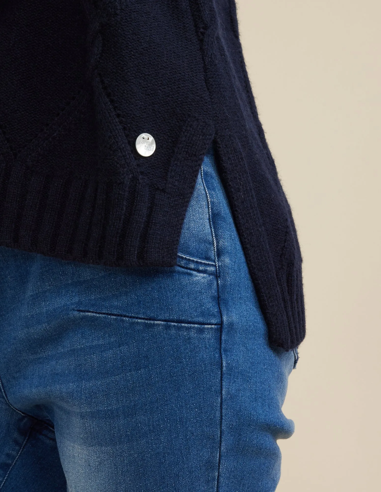 Diamond Cable Jumper