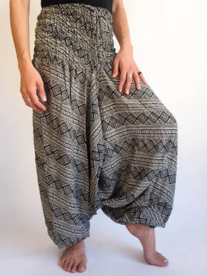 Harem Pants Black and White Pattern