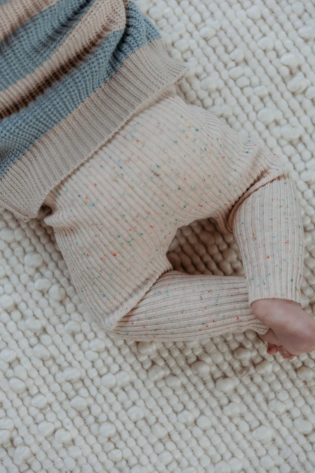 HUNTER & ROSE RAINBOW FLECKED NOA LEGGINGS