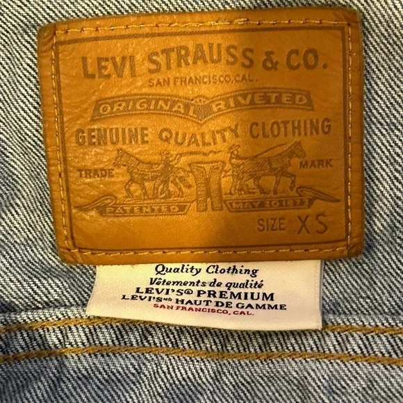 LEVI’S  Original Trucker Jean  Jacket  Sz XS