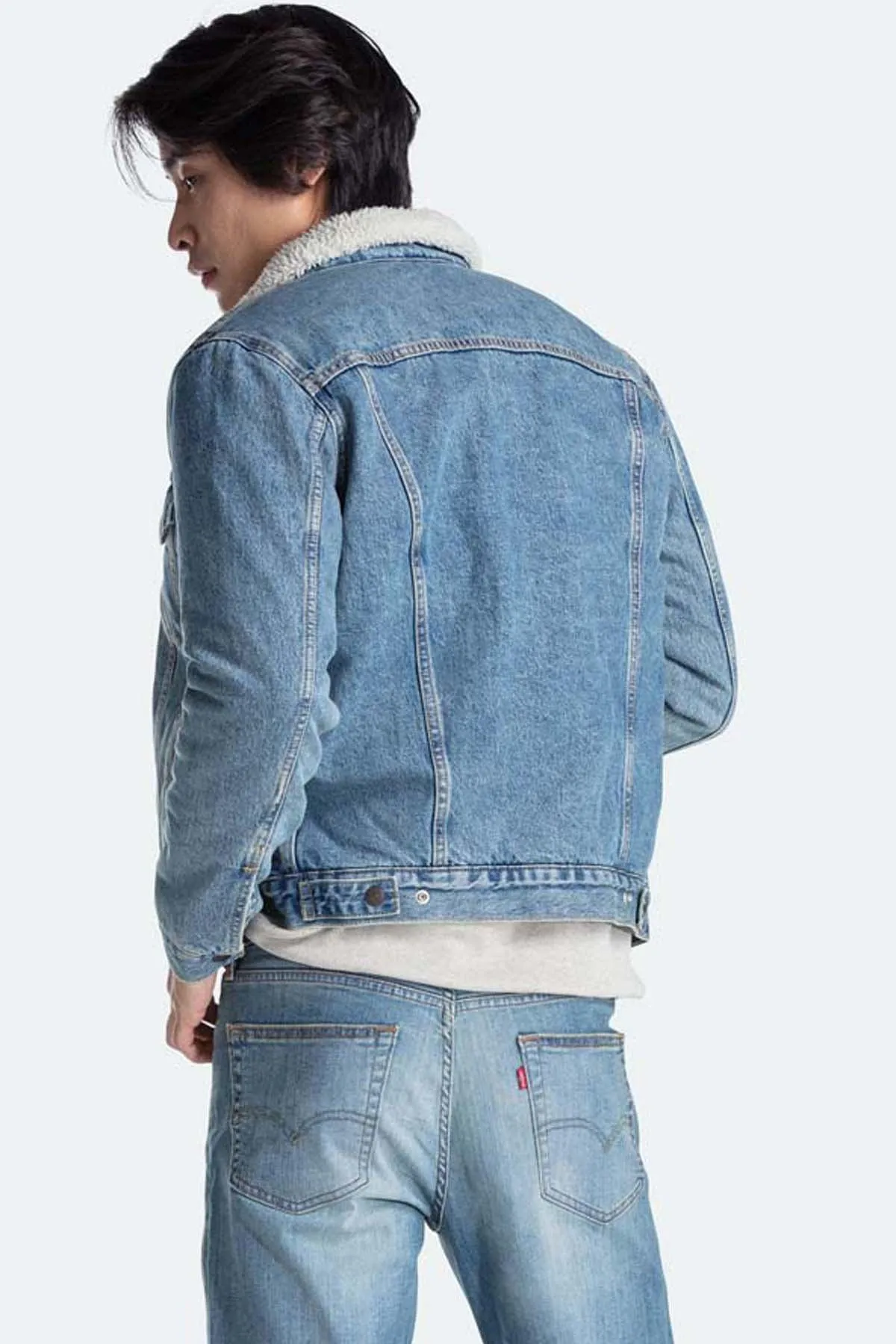 Levi's