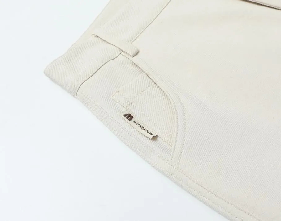Lightweight and Slimming Solid Color Chinos for Women