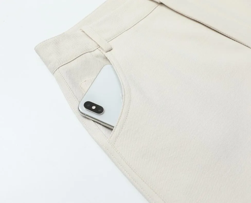 Lightweight and Slimming Solid Color Chinos for Women