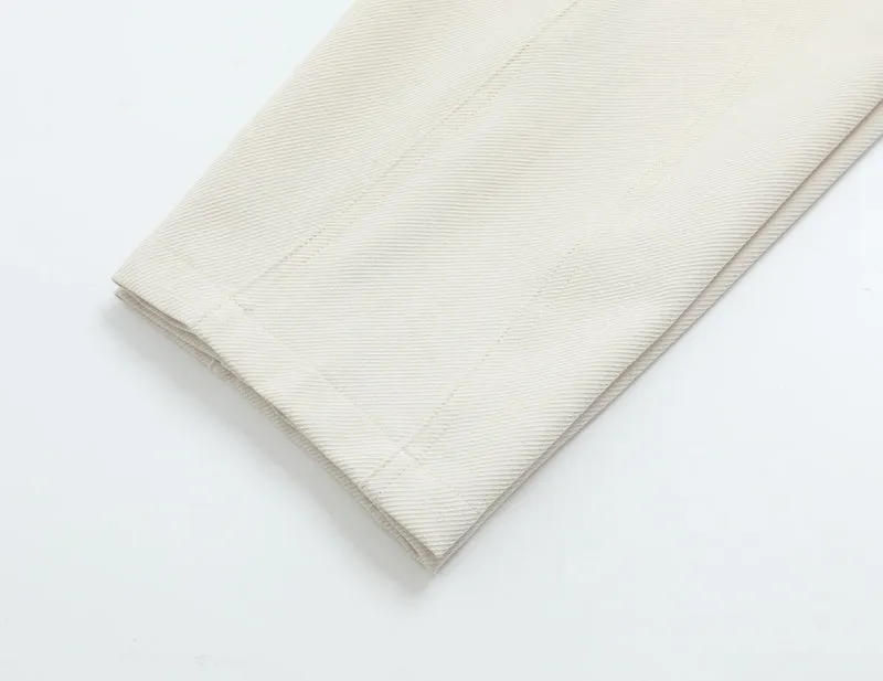 Lightweight and Slimming Solid Color Chinos for Women
