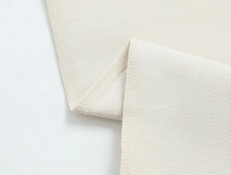 Lightweight and Slimming Solid Color Chinos for Women