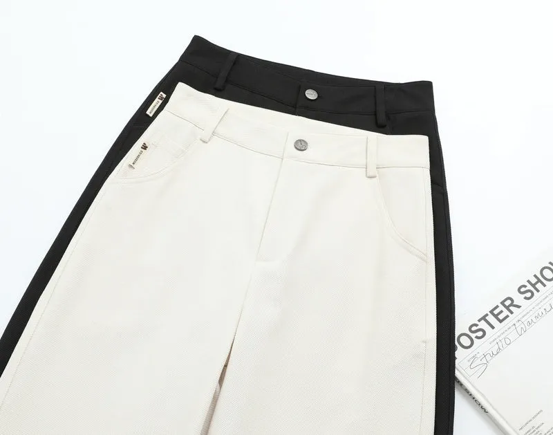 Lightweight and Slimming Solid Color Chinos for Women
