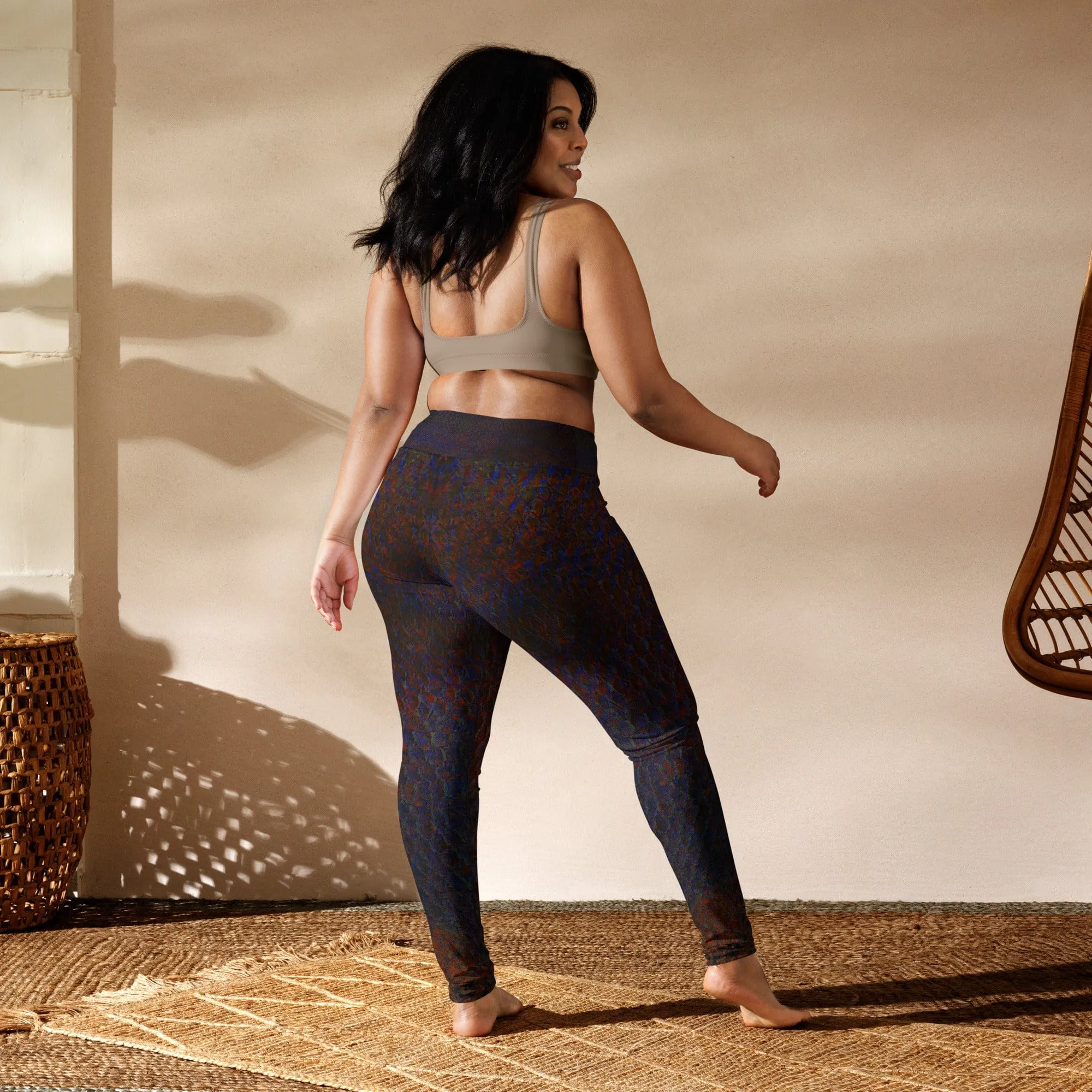 Maori Black Women's Yoga Pants Flat Front Athletic Leggings