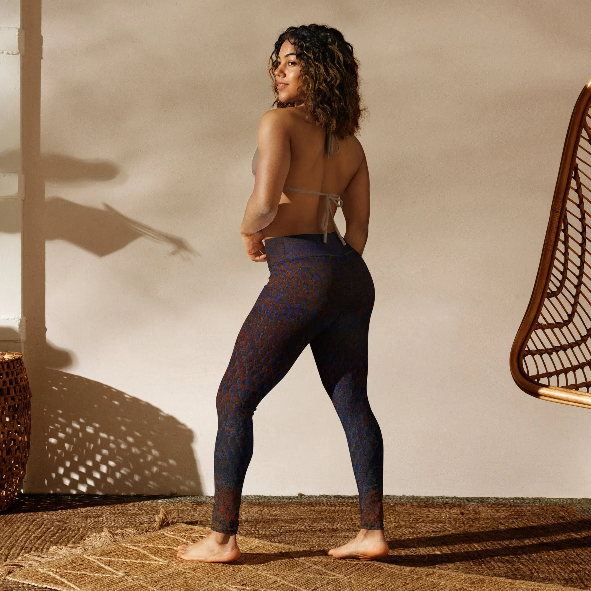 Maori Black Women's Yoga Pants Flat Front Athletic Leggings