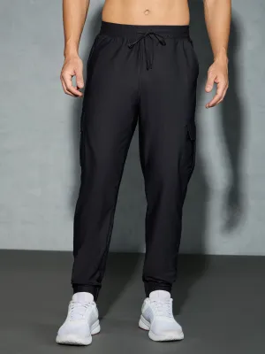 Men Solid Slim Fit Cargo Joggers with DURACOOL 