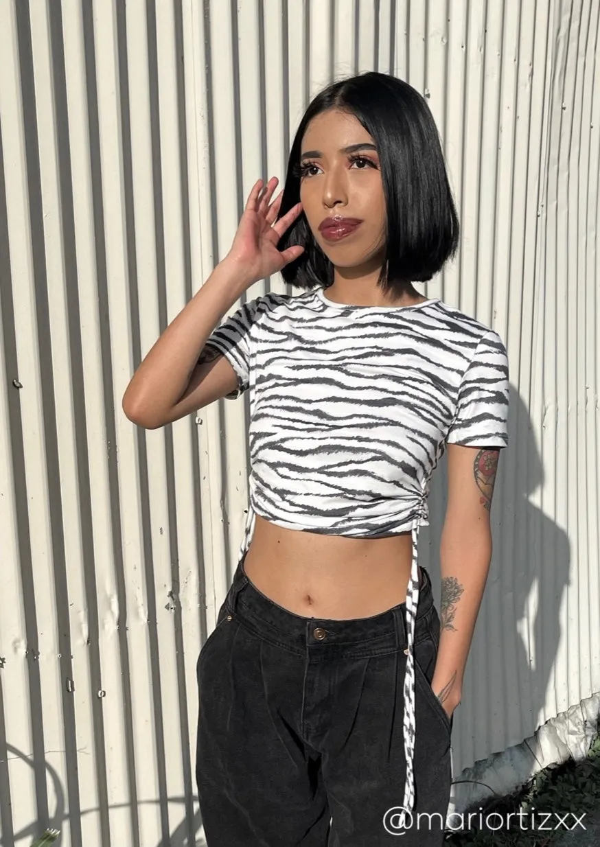 Nevaeh Crop Top - Ivory/Black