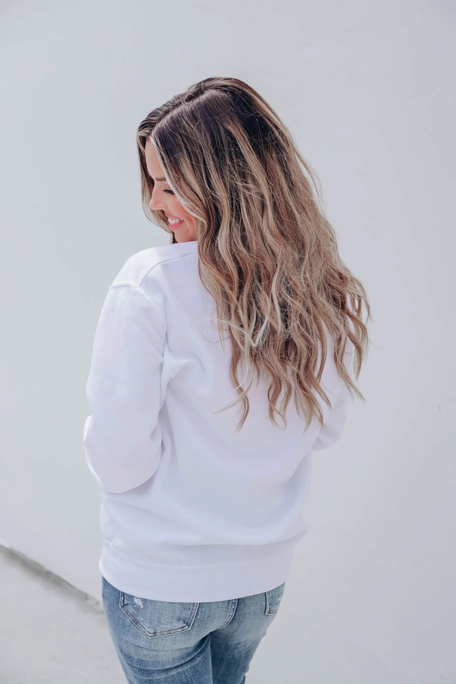 "Let's Go Girls" Graphic Sweatshirt - White S-2XL
