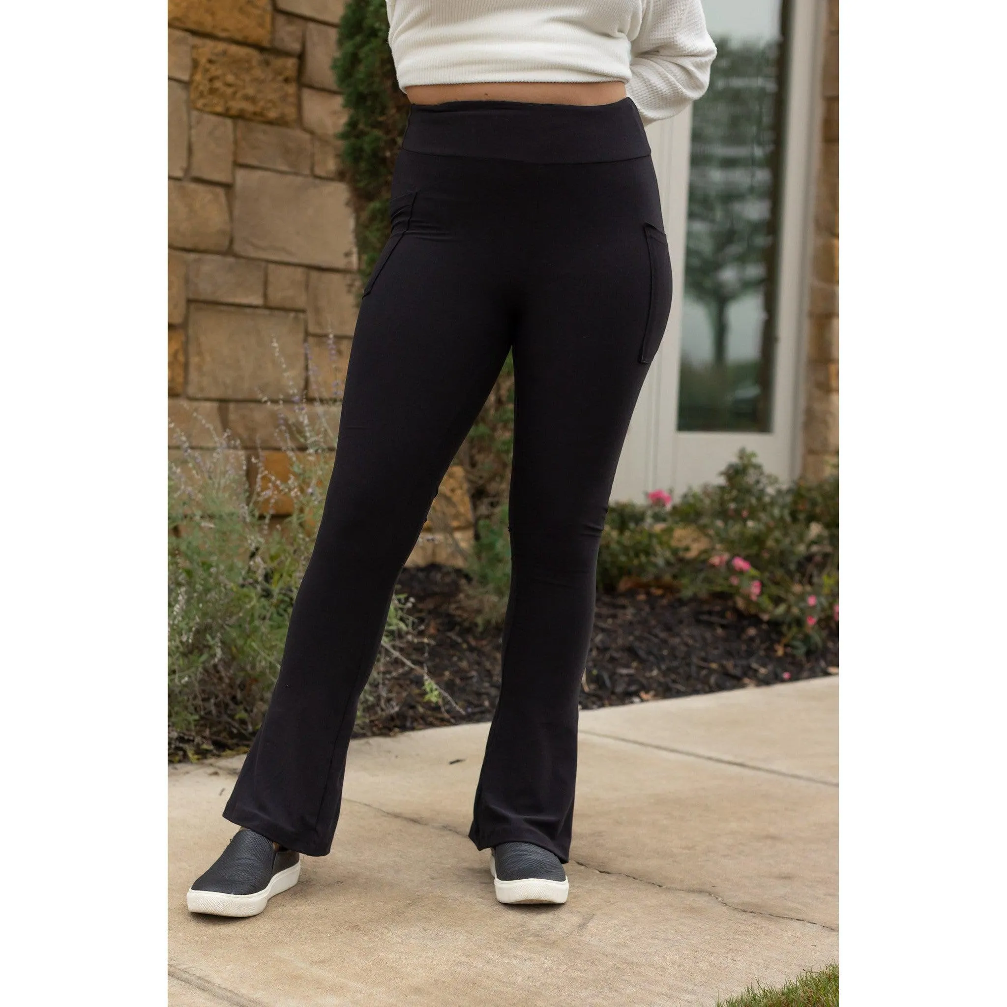 Ready to Ship | The Fiona - Black Flare Leggings WITH POCKETS - Luxe Leggings by Julia Rose® - Round 2