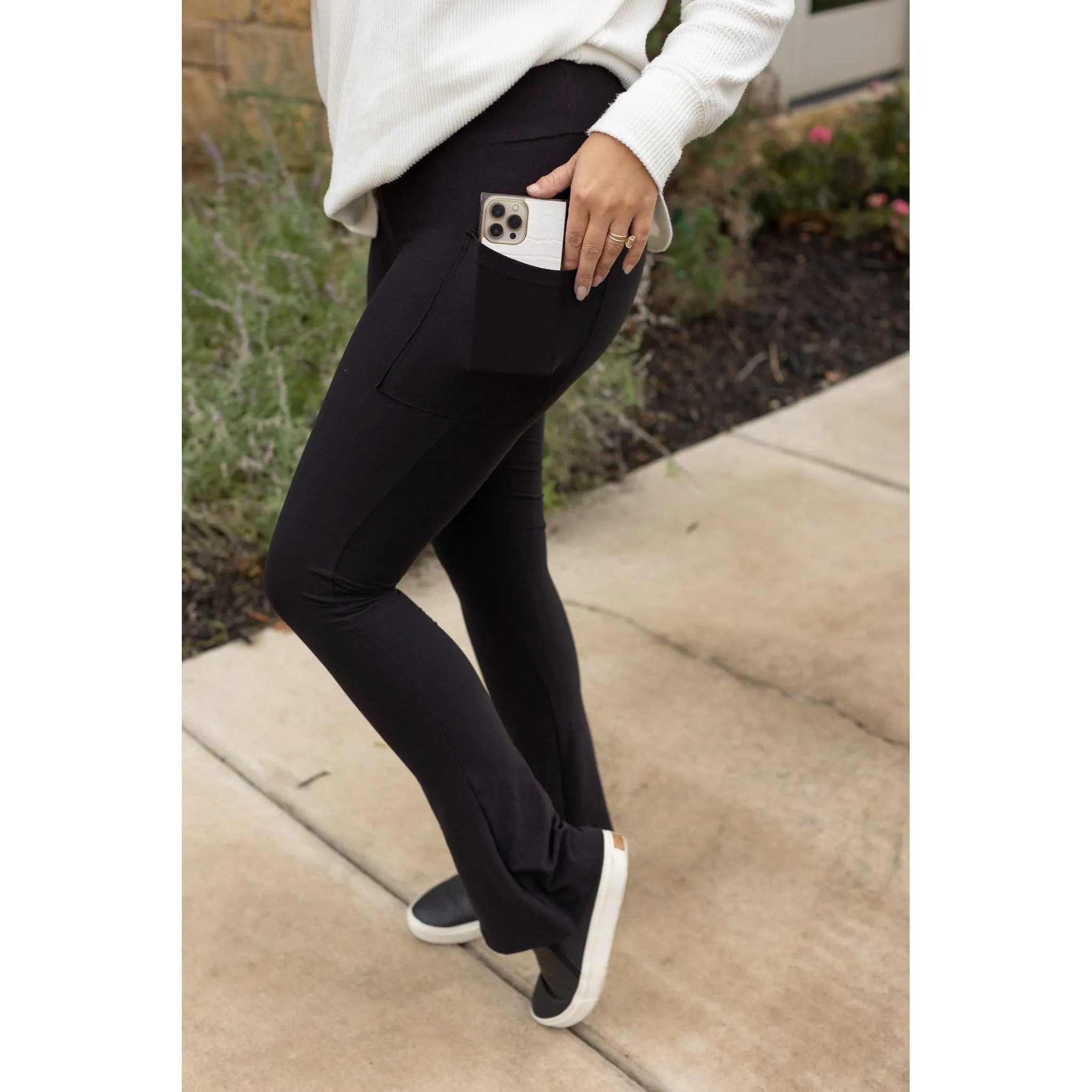 Ready to Ship | The Fiona - Black Flare Leggings WITH POCKETS - Luxe Leggings by Julia Rose® - Round 2