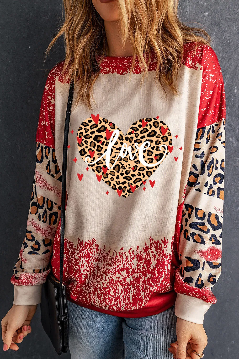 Red love Leopard Heart Shaped Bleached Print Pullover Sweatshirt