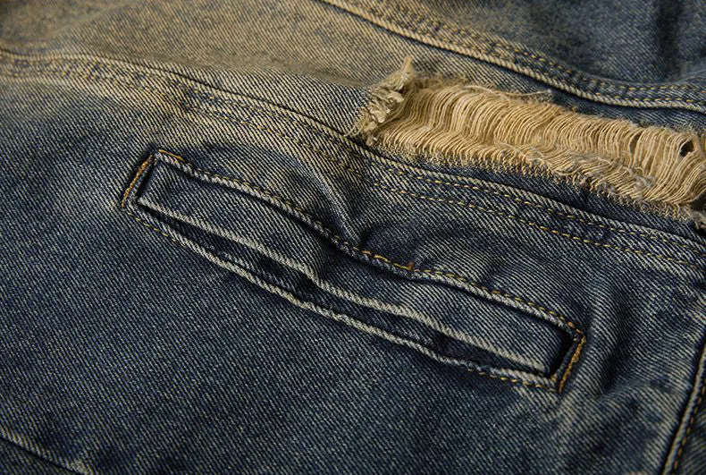 Relaxed-Fit Double Stitched Denim Jacket for Stylish Men