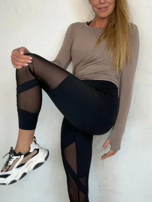 Sassy Copenhagen - Enya Black leggings with mesh - Fitness shape wear (NOTE size s/m is in preorder until week 16)