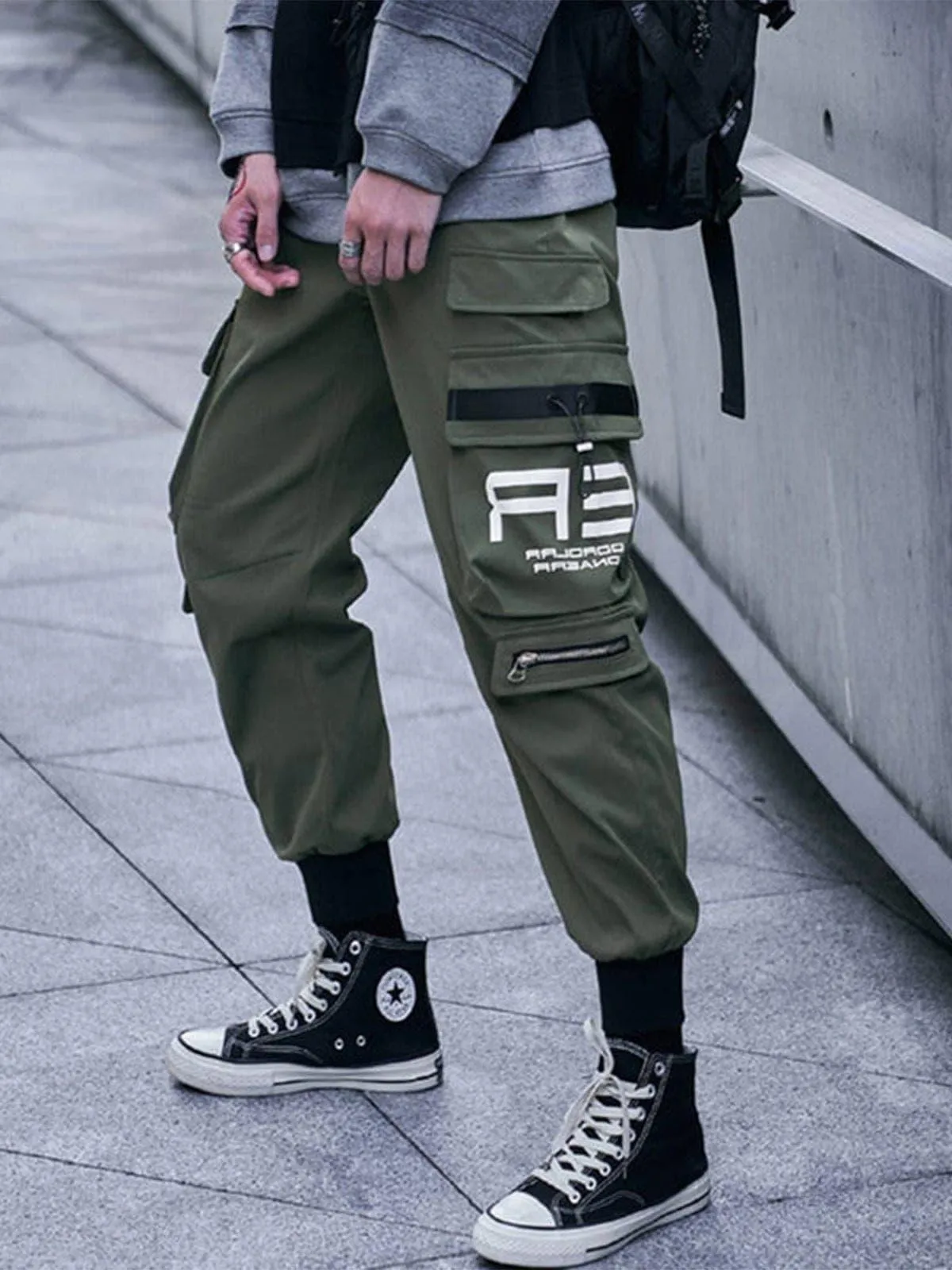 Techwear Big Zipper Pockets Print Thick Fleece Cargo Pants