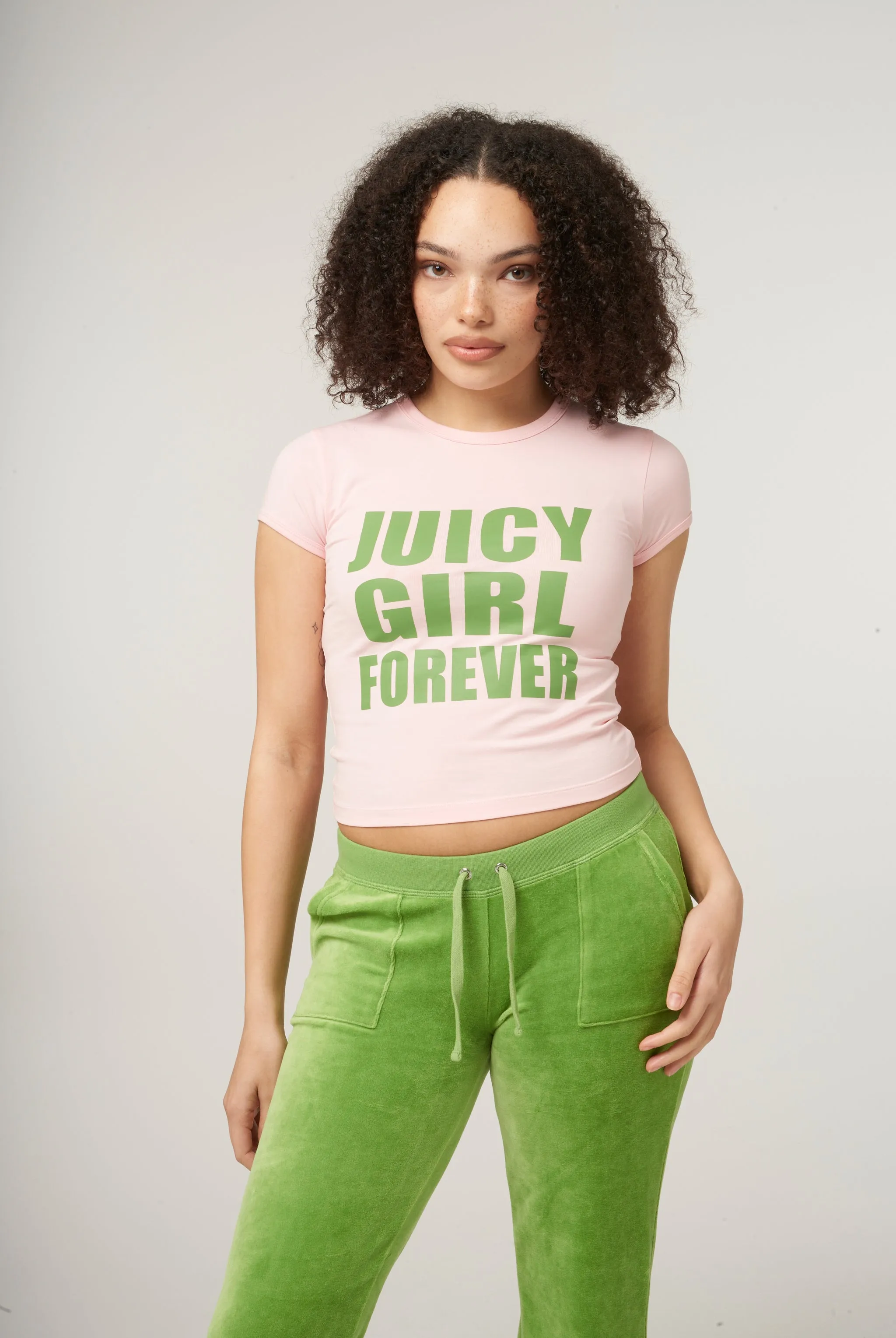 THE ICONS | ALMOND BLOSSOM 'JUICY GIRL FOREVER' BABY TEE