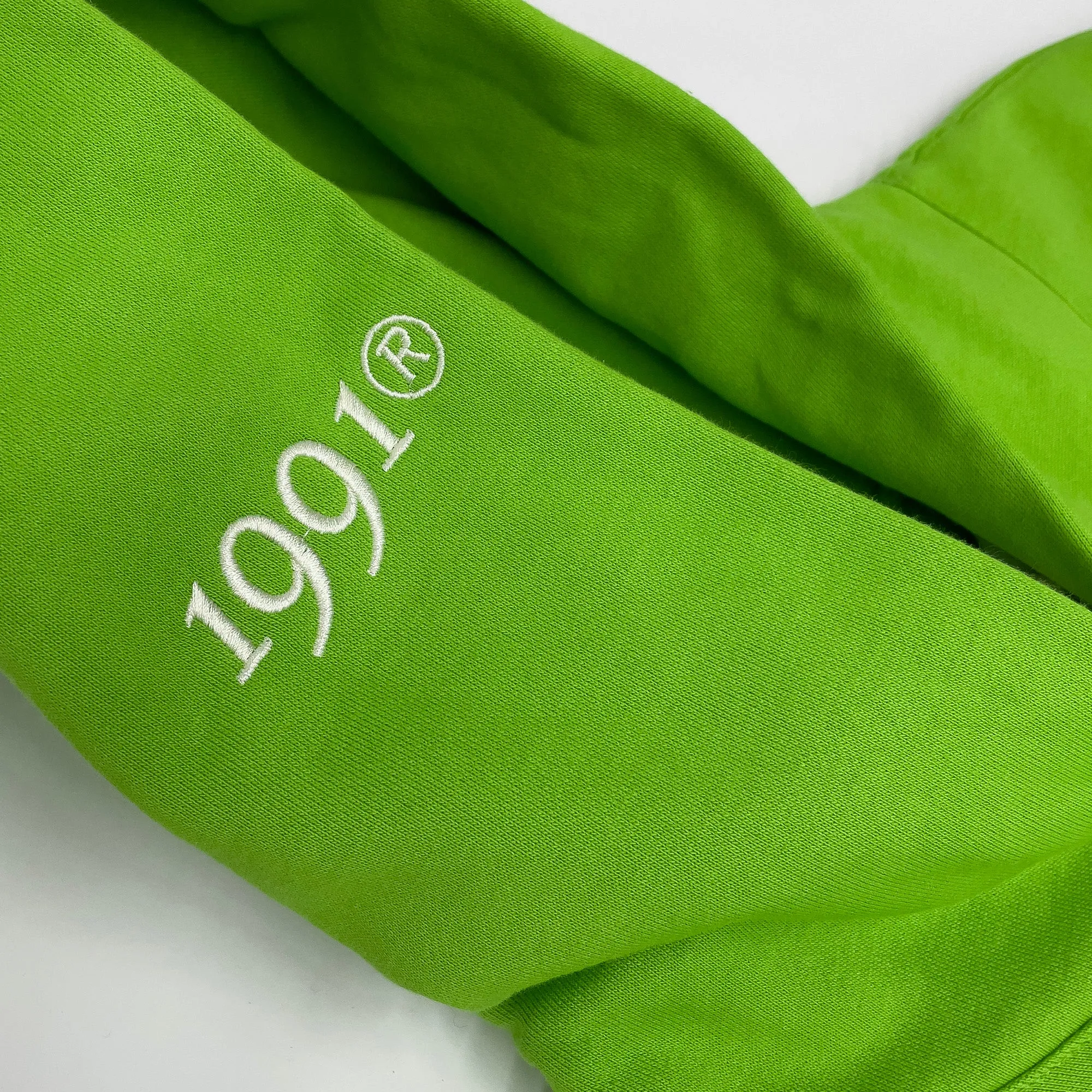 UNDER POCKET ORGANIC HOODIE