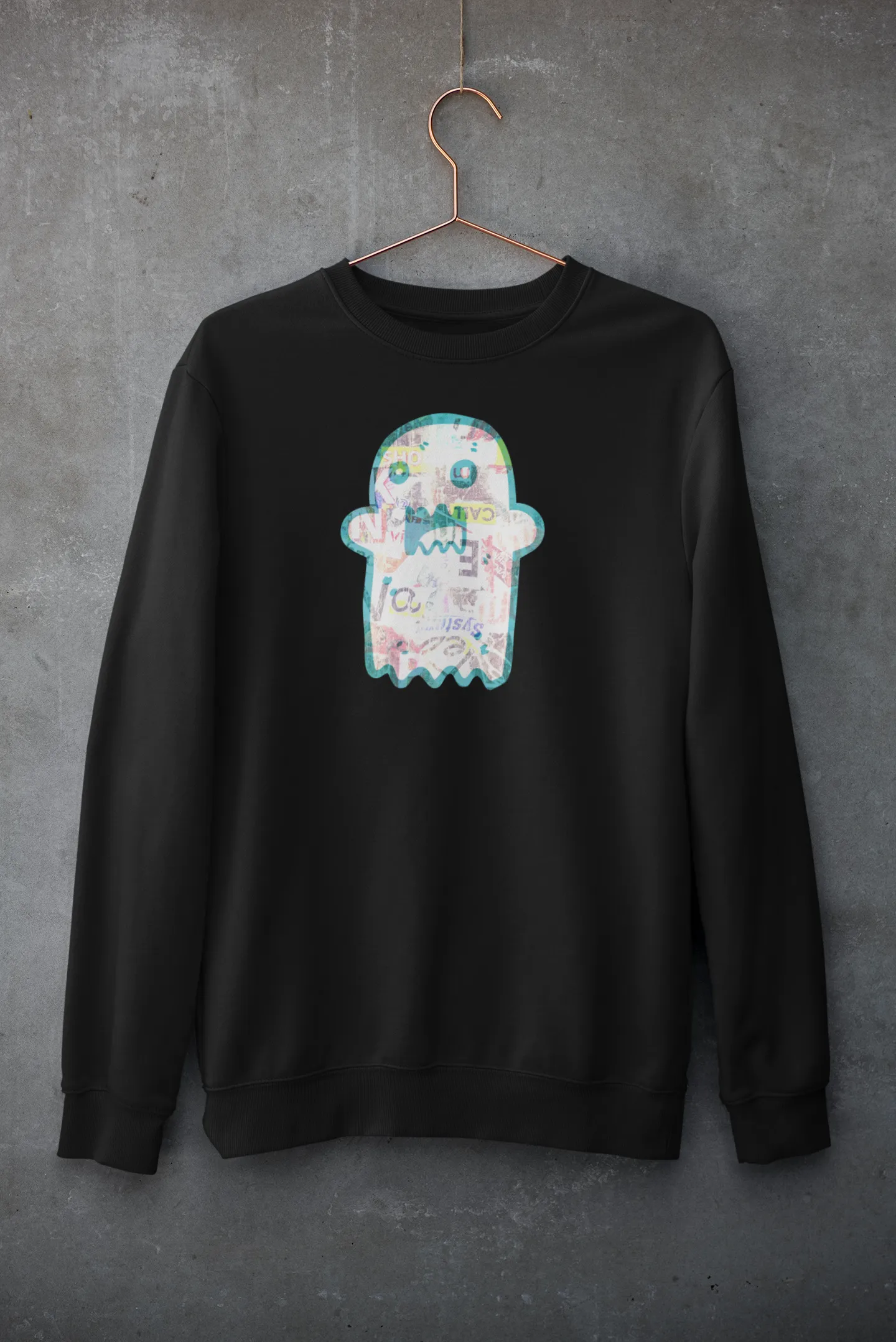 Very Scary Ghost (Media) -  Heavy Blend Crewneck Sweatshirt