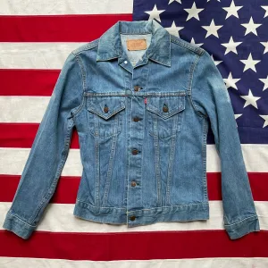 Vintage 1960’s Type 3 LEVI’S Big E 70505 Size XS Two Pocket Denim Trucker Jacket With Eagle Back Made in USA