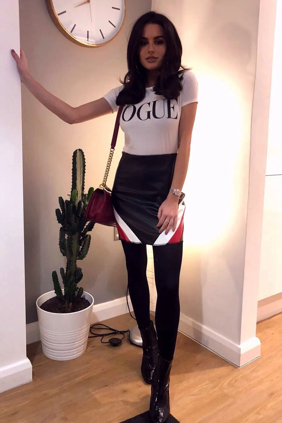White Vogue Slogan Top - Birda