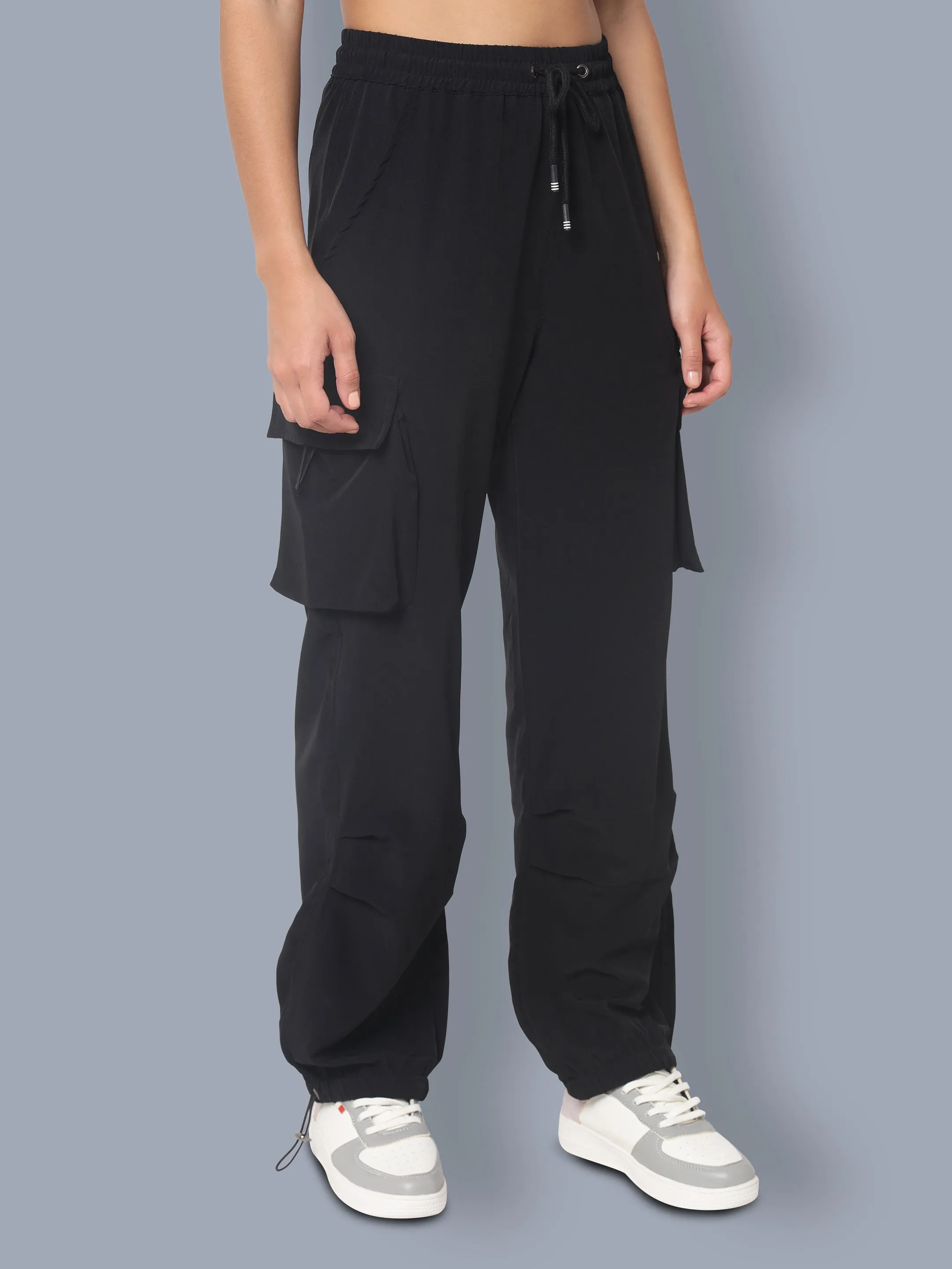 WOMEN'S TACTICAL CARGO JOGGERS (BLACK)