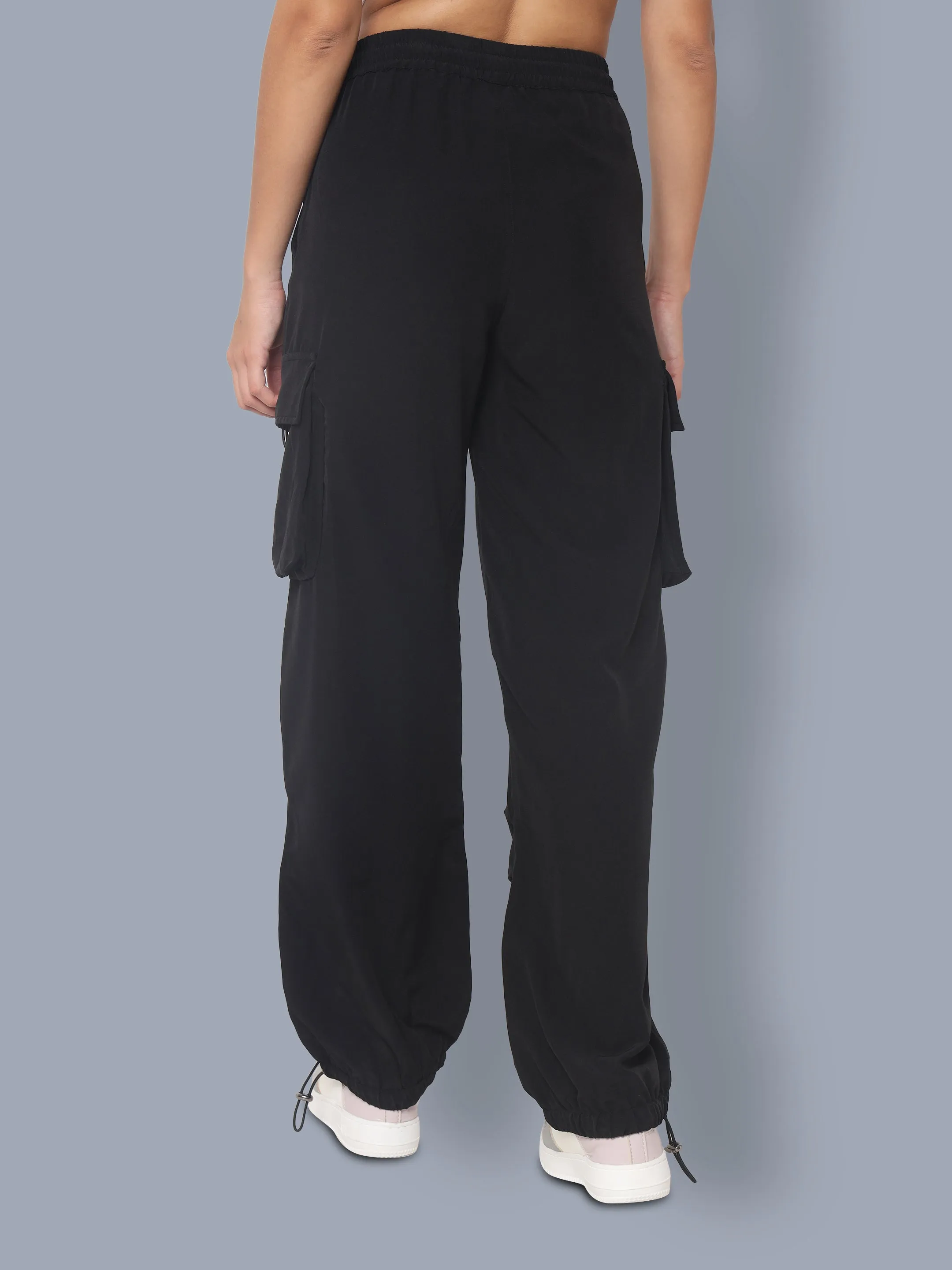 WOMEN'S TACTICAL CARGO JOGGERS (BLACK)