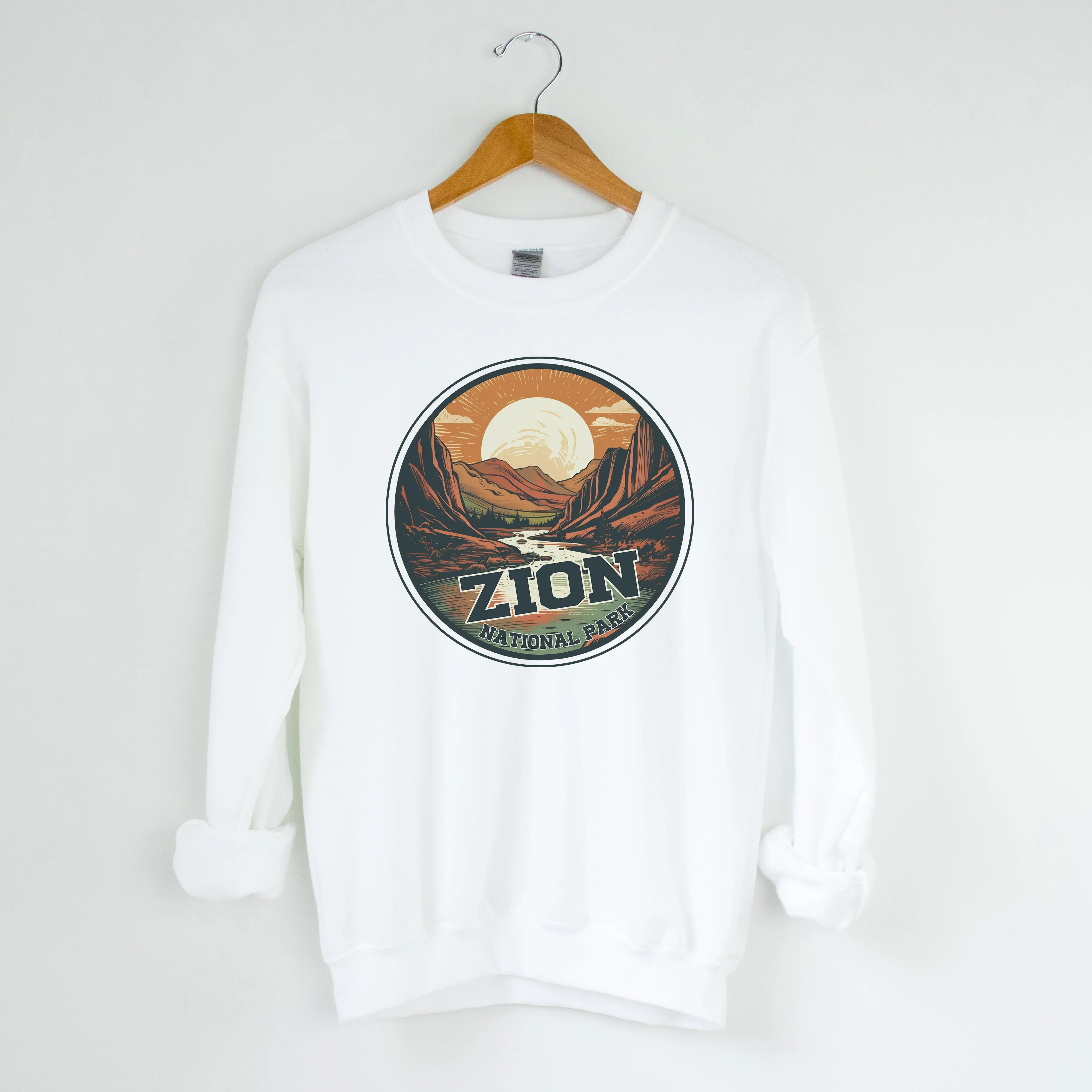 ZION NATIONAL PARK WHITE CREWNECK SWEATSHIRT